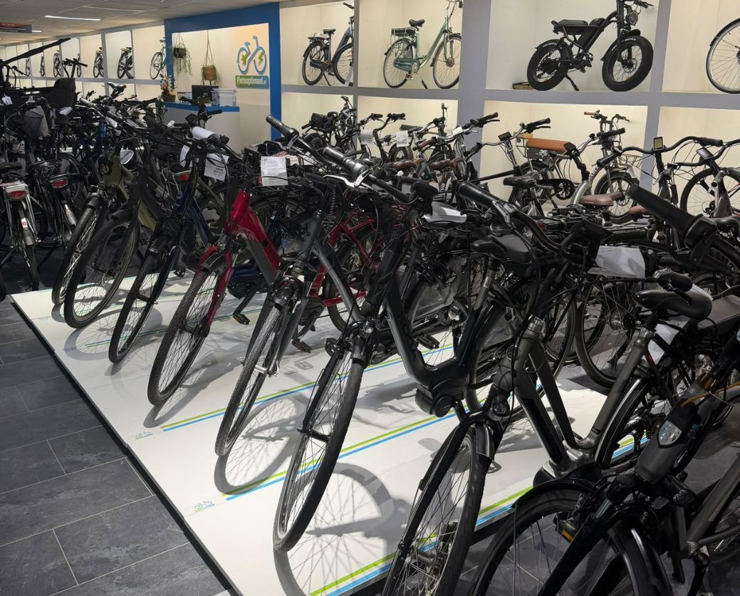 Ruim aanbod tweedehands e-bikes, rijklaar en voorzien van beurt
