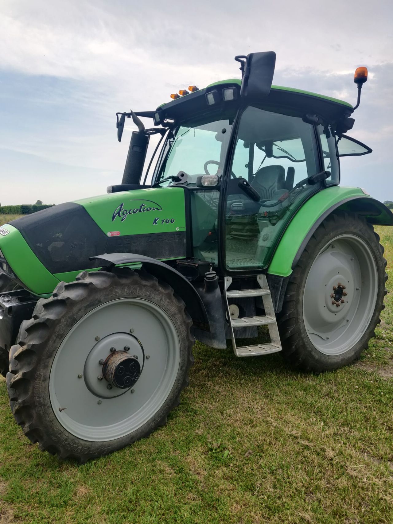 Zeer nette Deutz-Fahr K100 TT 50 (2007) – Slechts 1.817 uren!