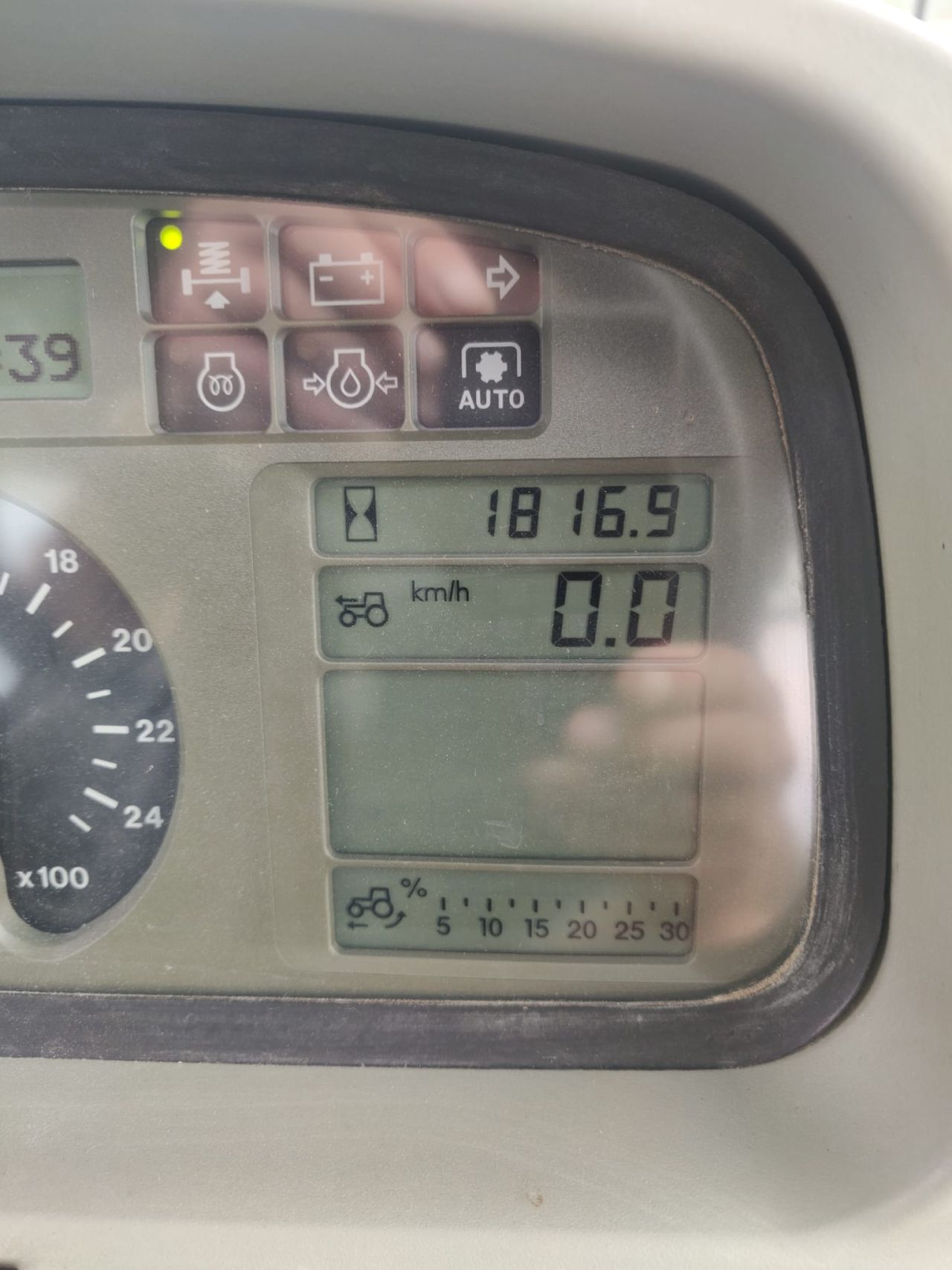 Zeer nette Deutz-Fahr K100 TT 50 (2007) – Slechts 1.817 uren!