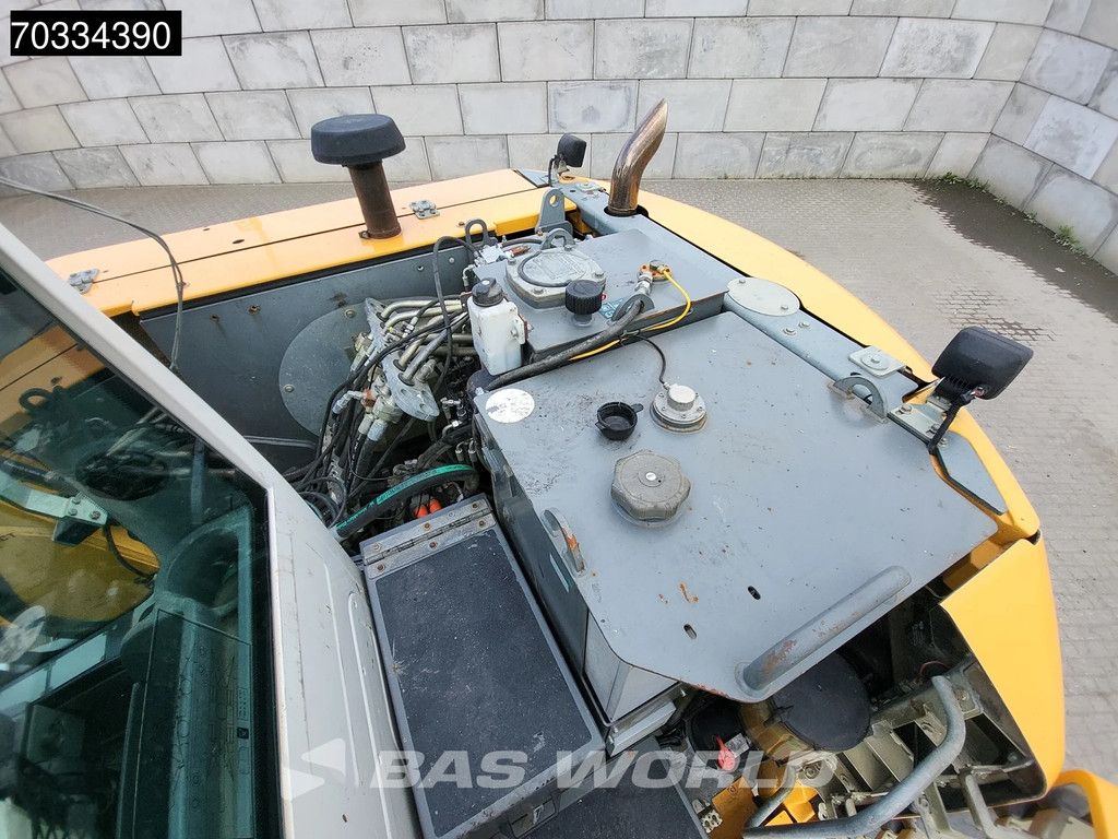 Liebherr Select A 914 Compact