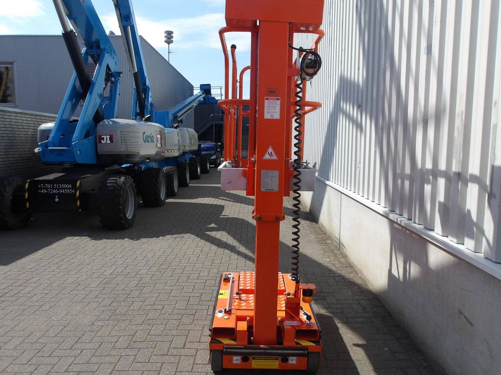 JLG Nano SP Electric Mast Lift 4.50m 2021