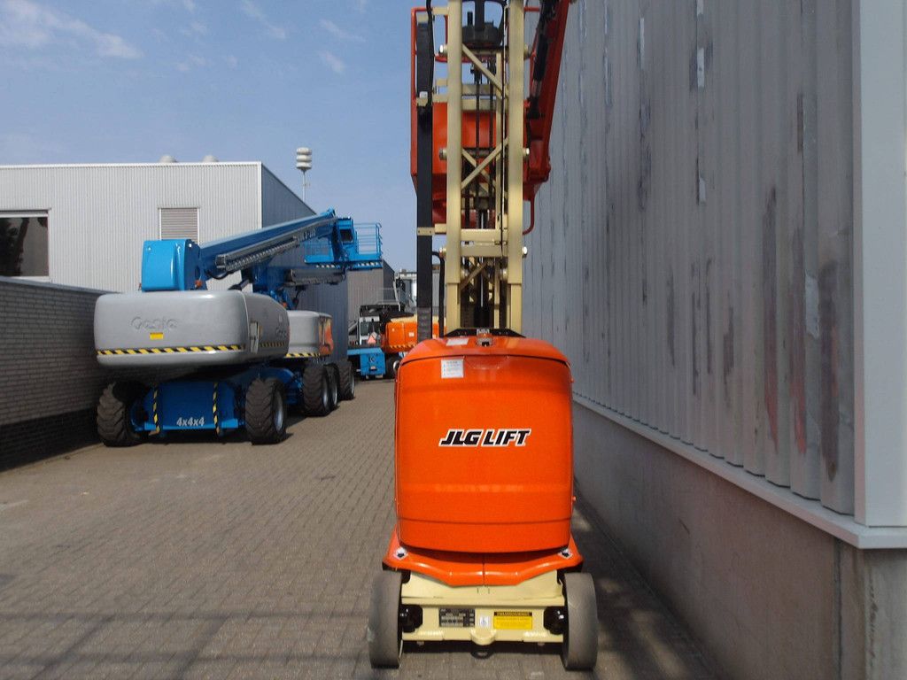 Toucan 8E Elektrischer Mastlift 8,20 m 2016