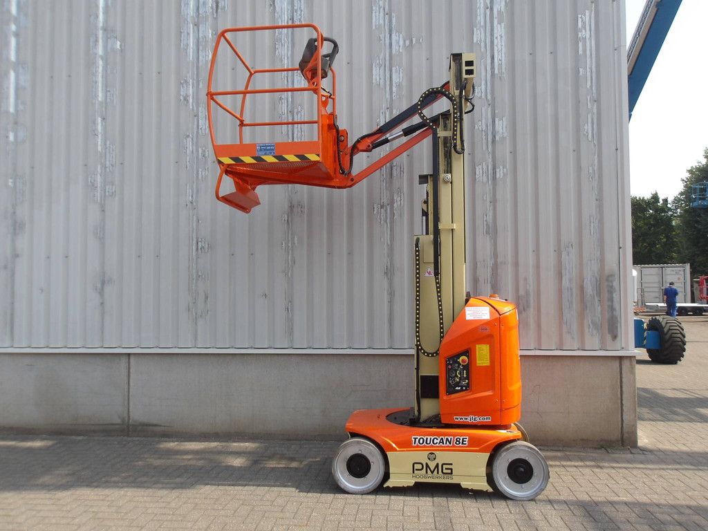Toucan 8E Elektrischer Mastlift 8,20 m 2016