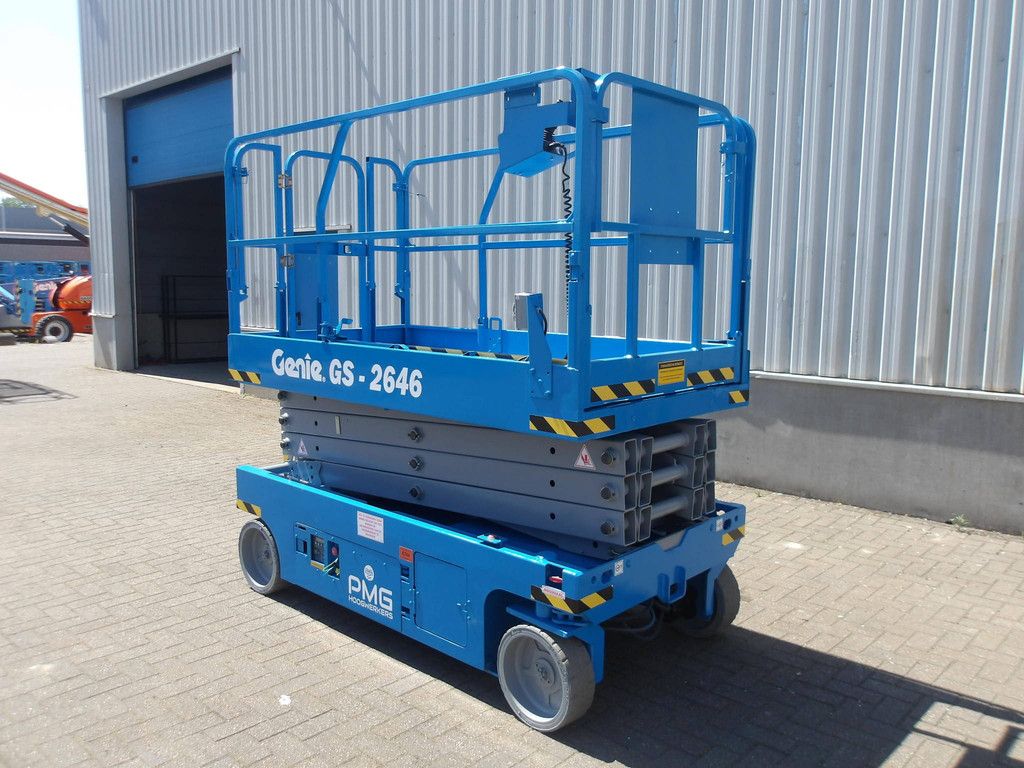 Scissor Lift Genie GS-2646 Electric 9.92m 2016