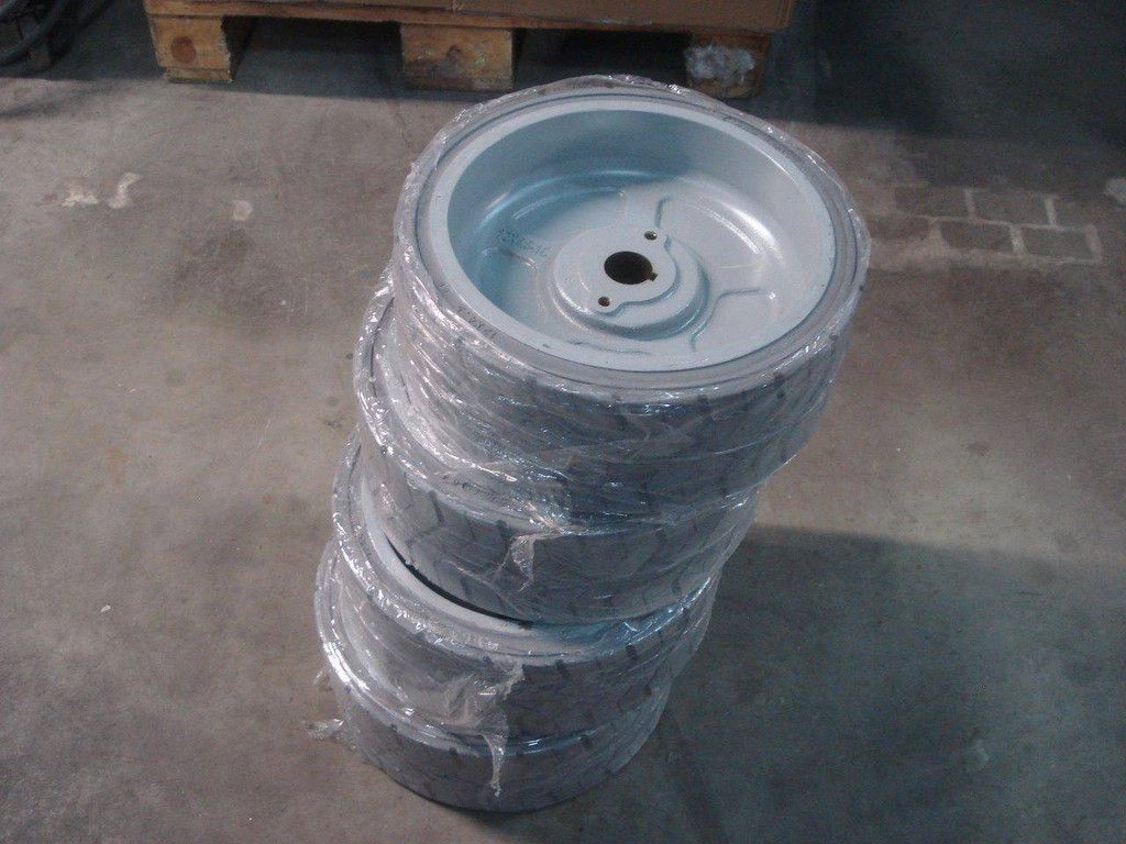 Genie-Räder vom Genie GS-2032