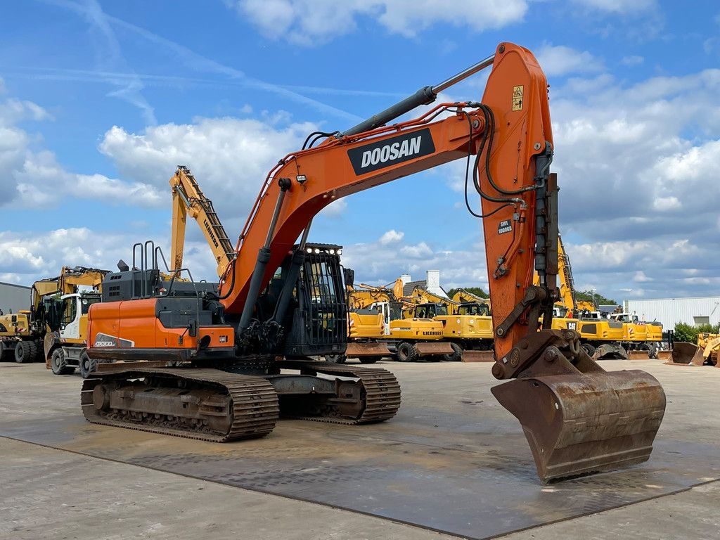 Doosan DX300LC-5