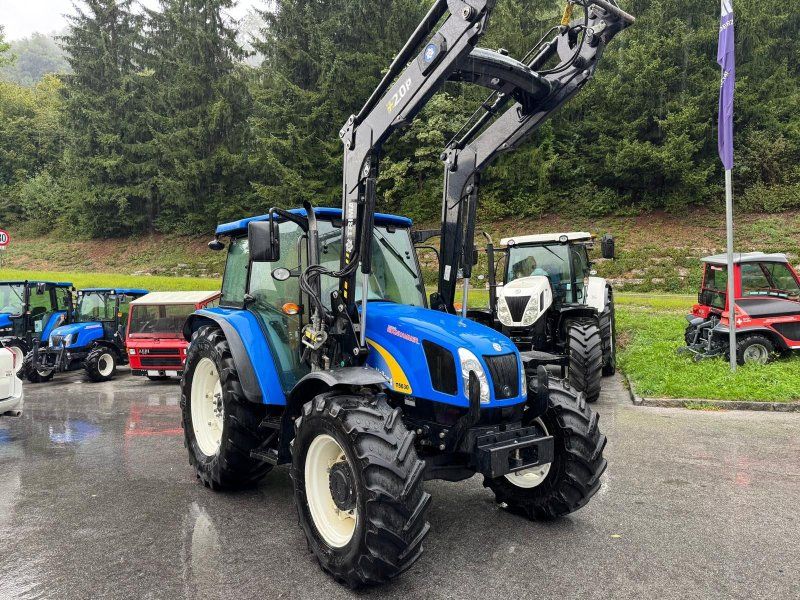 New Holland T5030