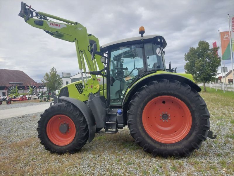 Claas ARION 450 CIS