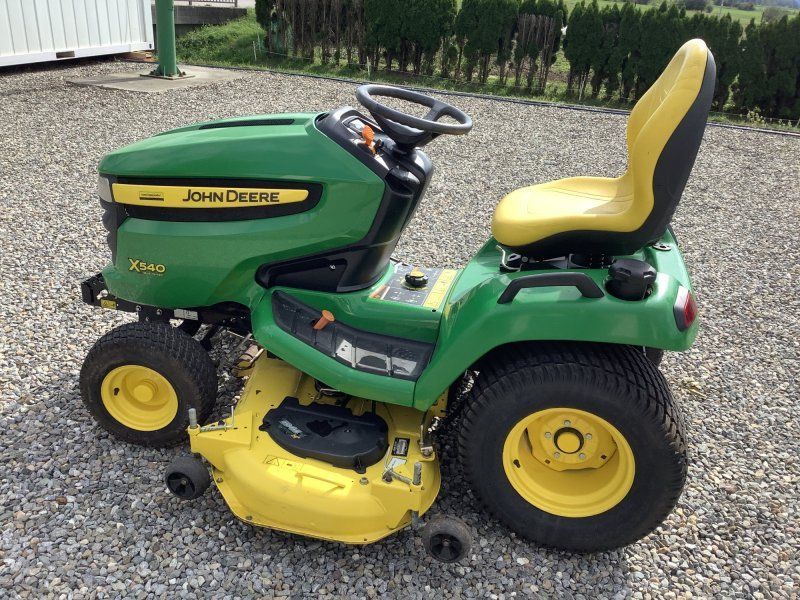 John Deere X 540