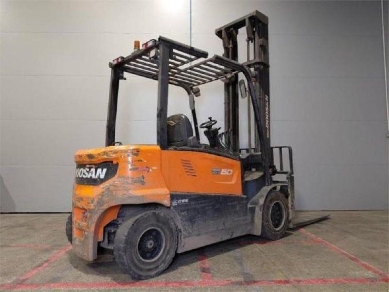 Doosan B50X-7