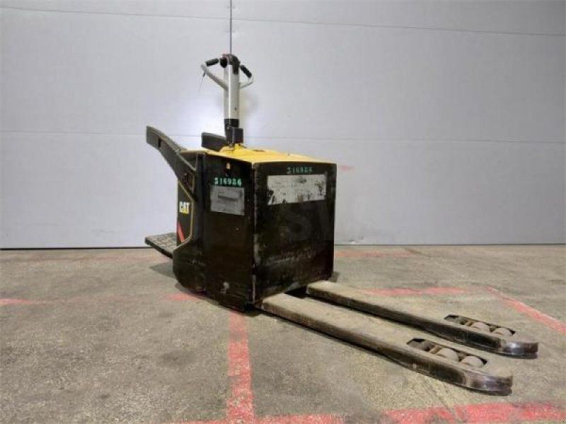 Caterpillar NPV20N2