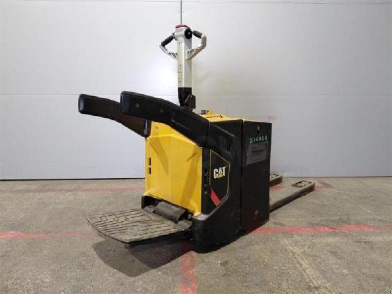 Caterpillar NPV20N2