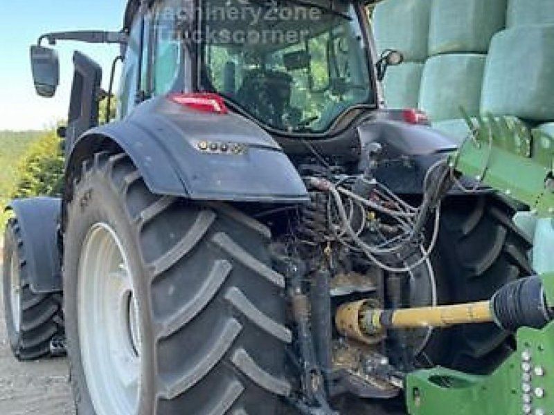 Valtra t235 versu
