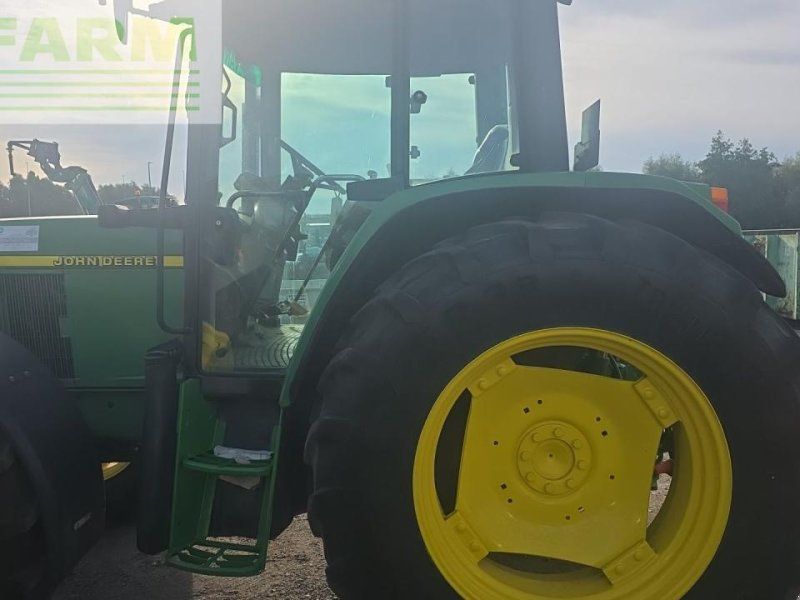 John Deere 6310