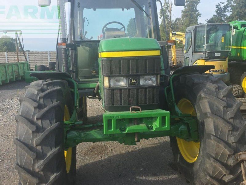 John Deere 6310