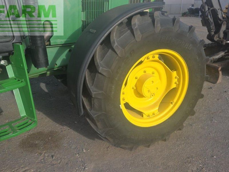 John Deere 6310