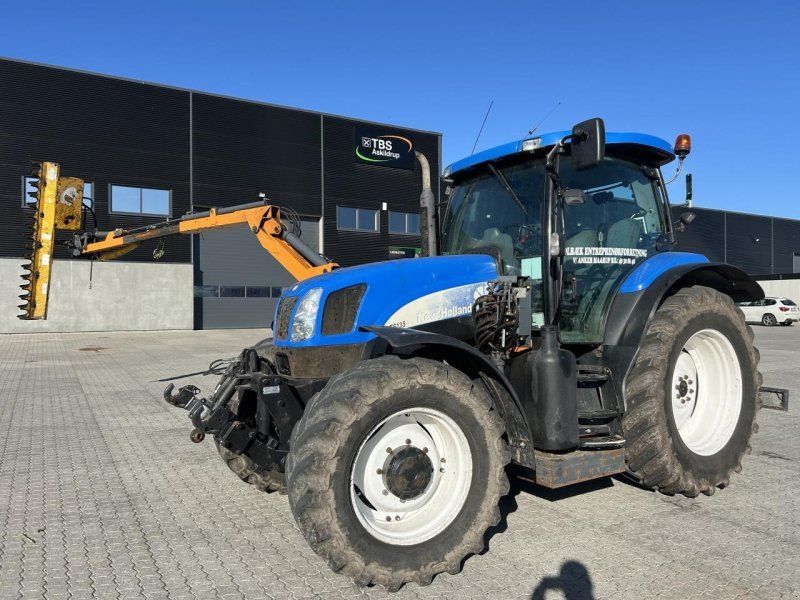 New Holland TS 135A