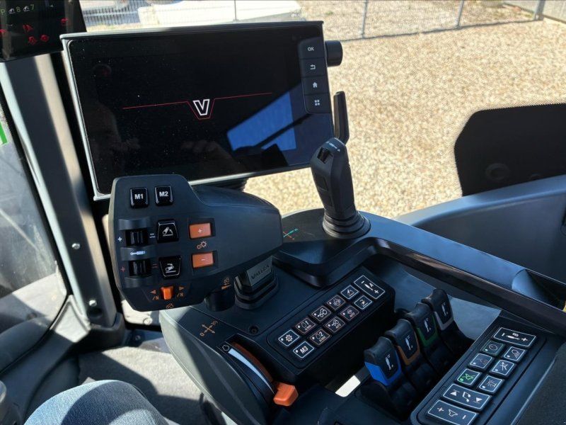 Valtra T 235 DIREKT