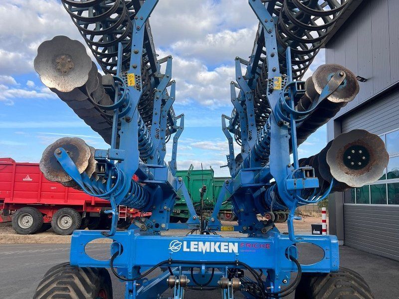 Lemken Gigant 10/1200 mit Heliodor 8/600