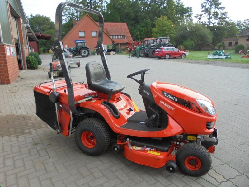 KUBOTA GR1600