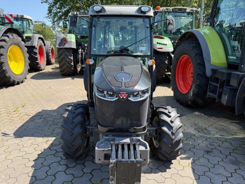 Massey Ferguson 3707 F