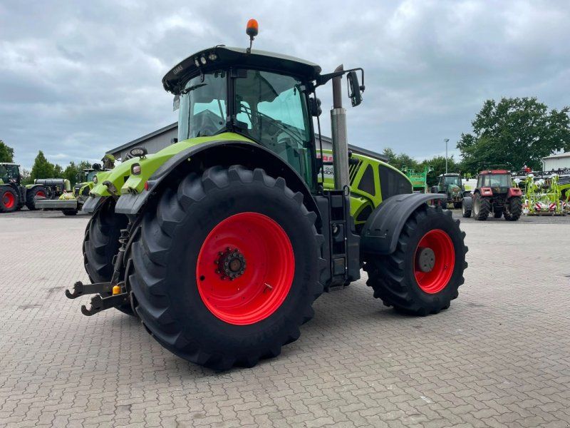 Claas AXION 940