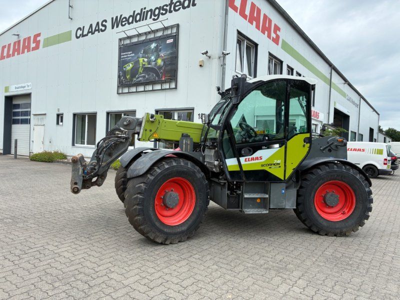 Claas SCORPION 741