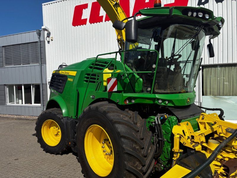 John Deere 9900i