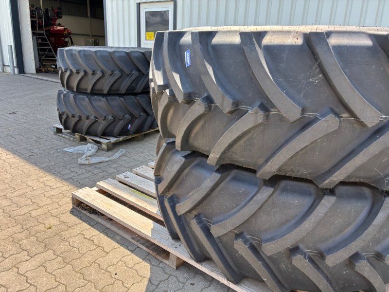 Mitas 650/65 R42 / 540/65 R30 (Grau)