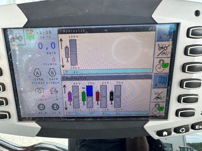 Massey Ferguson 7718 S DynaVT ( mit Lenksystem)