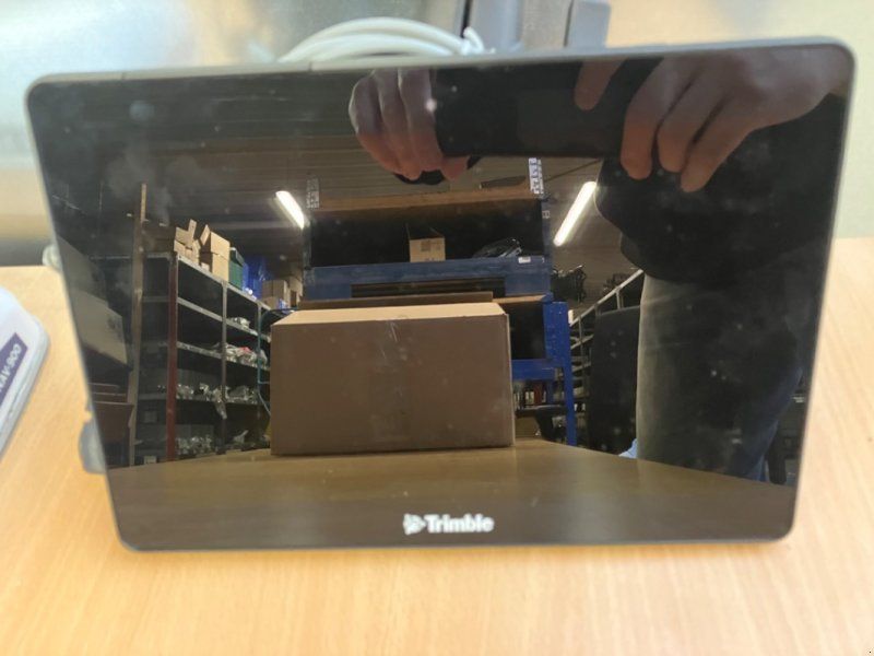 Trimble GFX-750, NAV-900, RTK Lenksystem