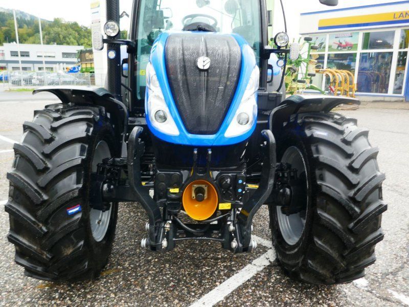 New Holland T5.120 Auto Command (Stage V)