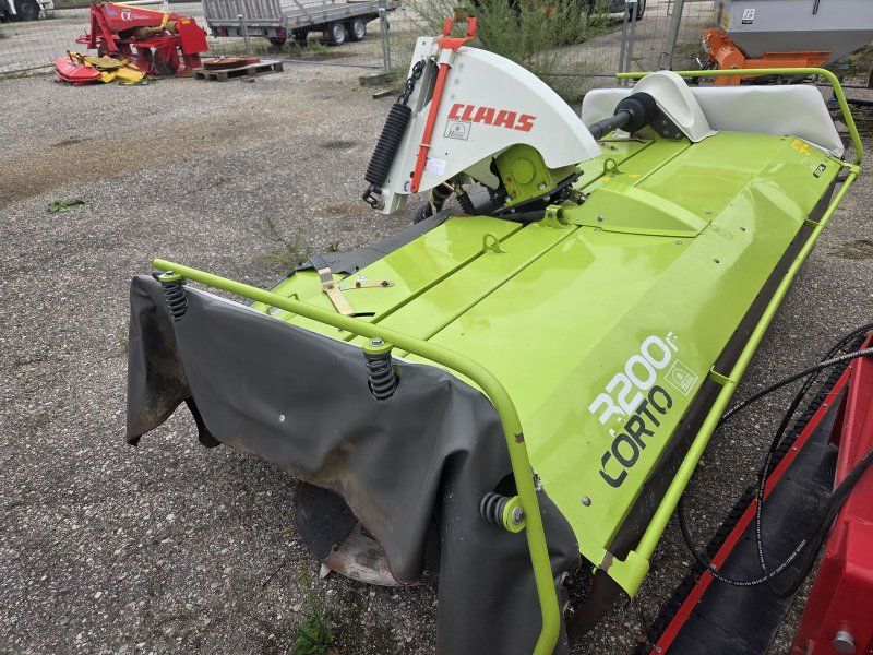 Claas Corto 3200 F