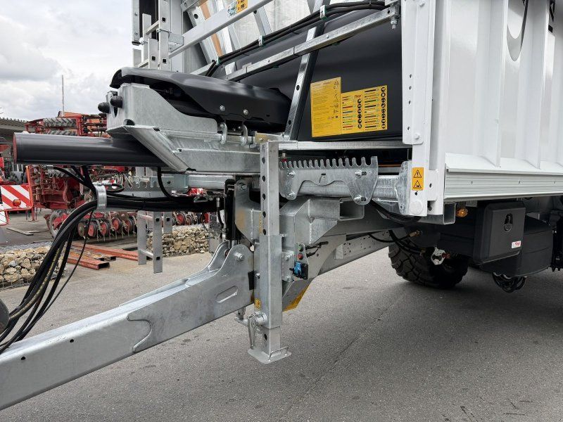 Fliegl Gigant ASW 281 Taurus Fox