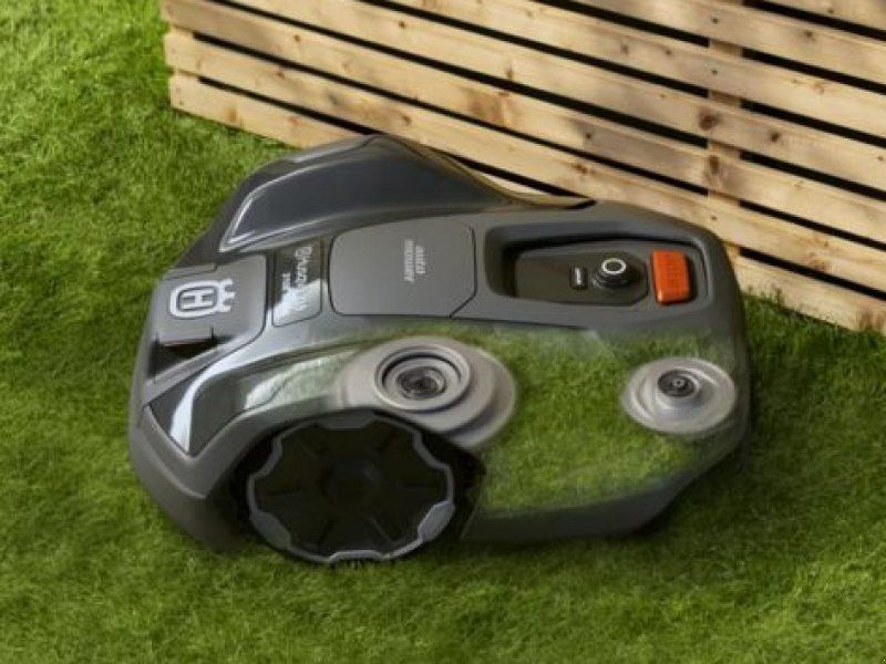 Husqvarna Auto 305