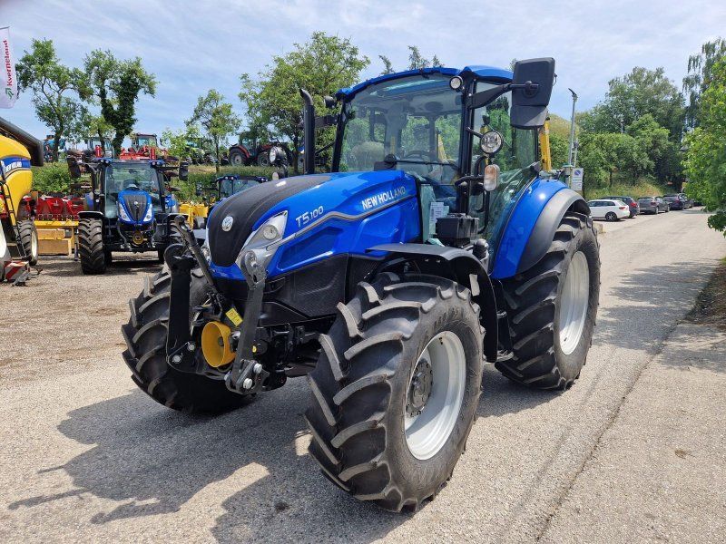 New Holland T5.100 Utility