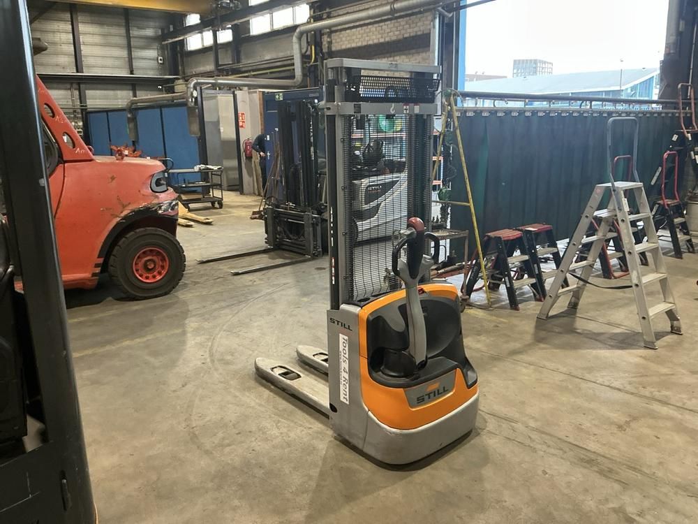 2022 Still EXV 10 Electric Stackers