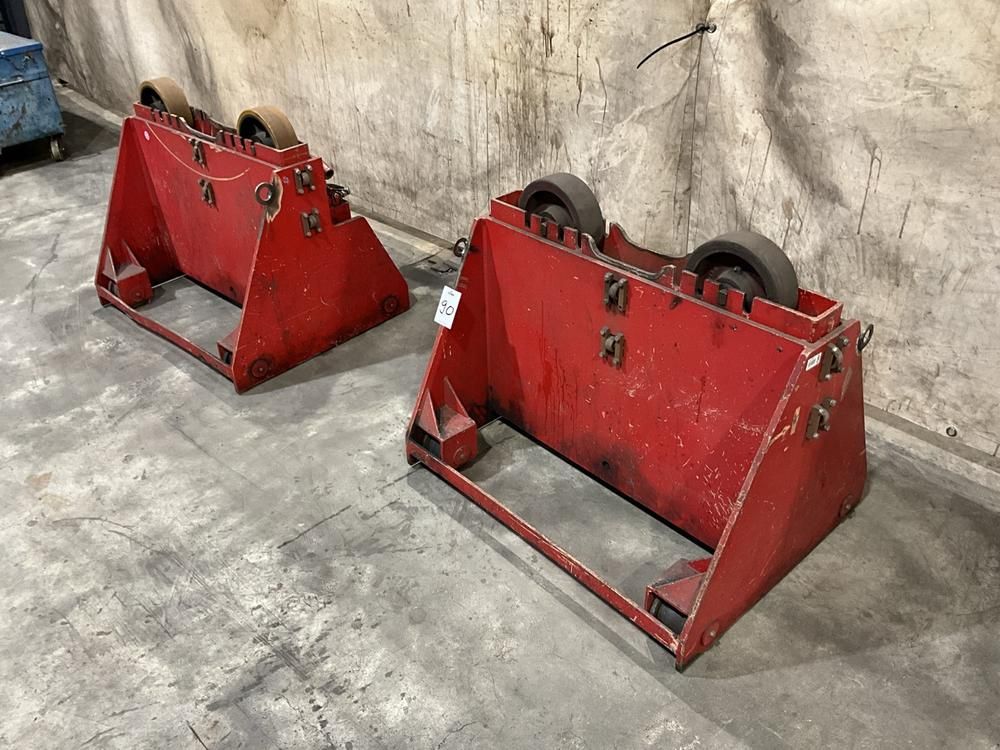 Axle support (2x)