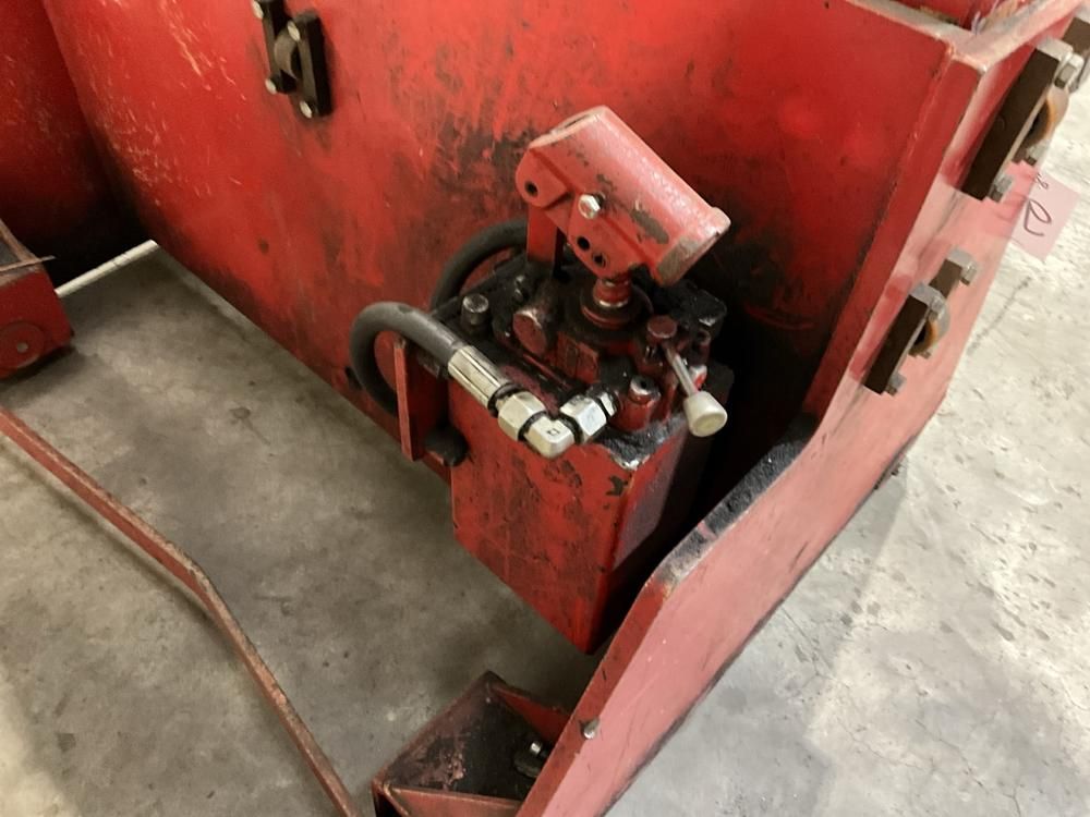 Axle support (2x)