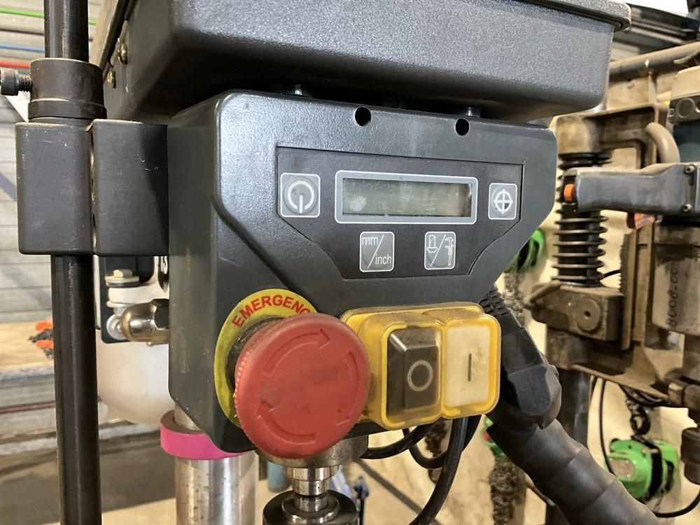 2020 Optimum D17 Pro kolomboormachine