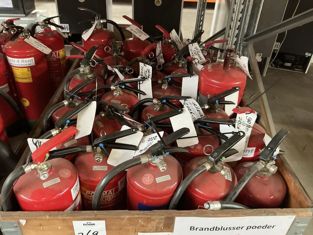 Powder Fire Extinguisher (34x)