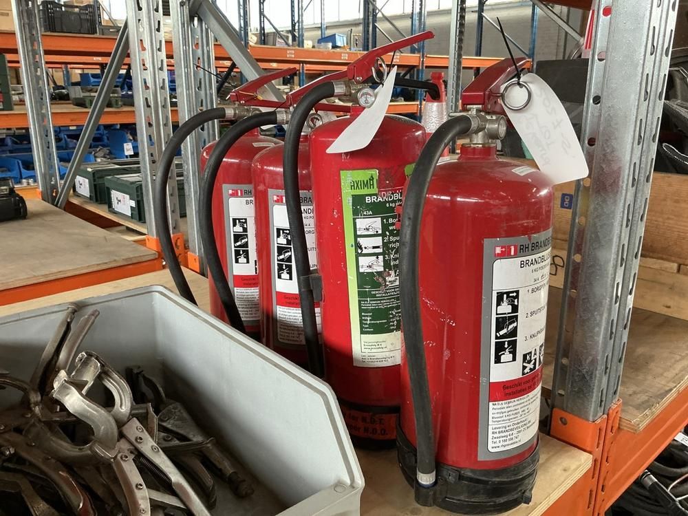 Powder Fire Extinguisher (34x)