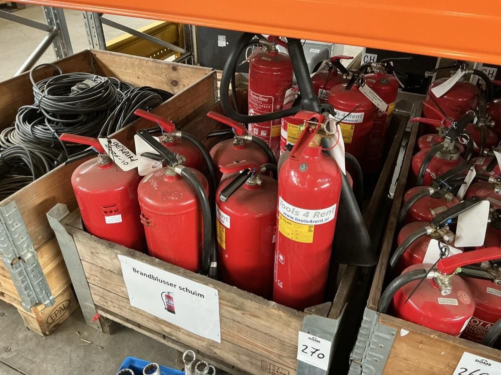 Foam Fire Extinguisher (13x)