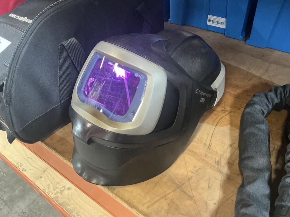 3M Speedglas / Adflo Welding Helmet with Exhaust System