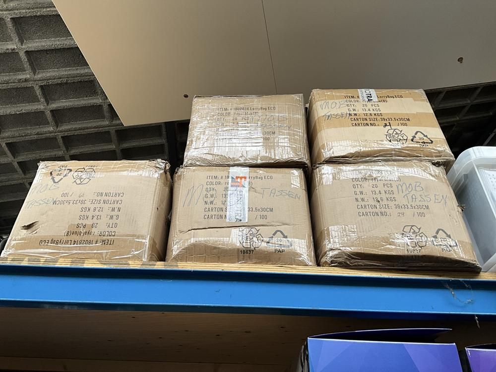 Various welding protective gear and replacement parts