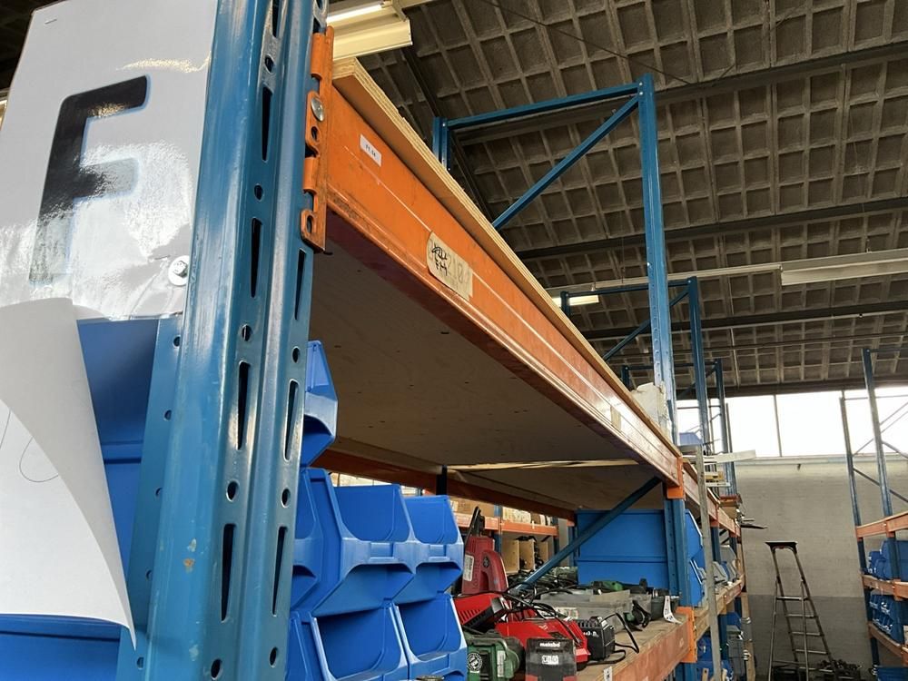 Pallet rack