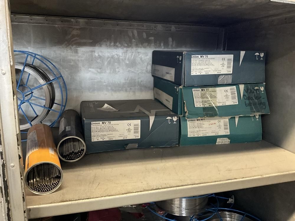 Welding Wire & Electrodes Drying Cabinet (with contents)