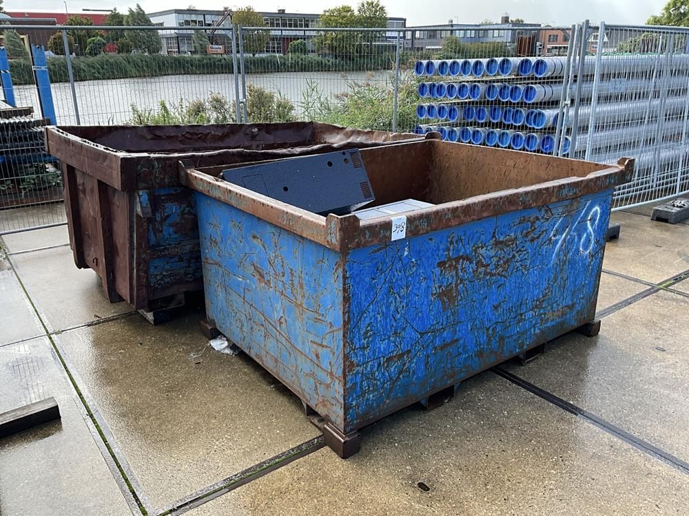 Steel container (2)