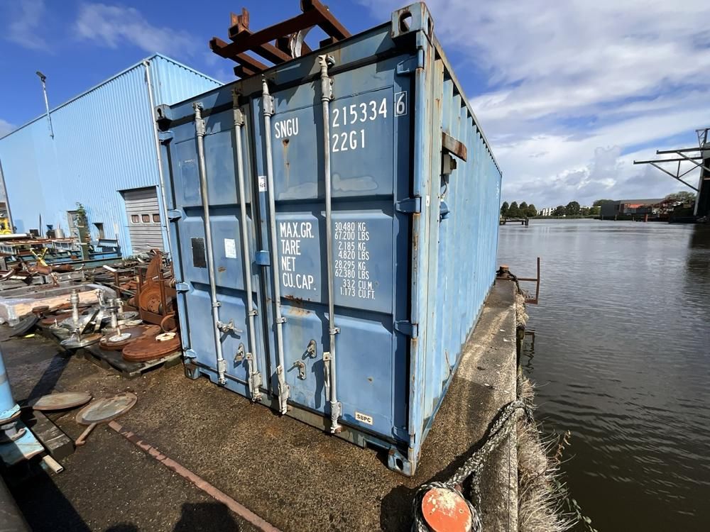 2004 Baoshan Pacific SP-SNRT-02(M) storage container (with contents)