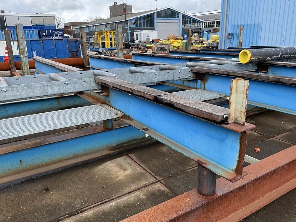Conveyor rollers